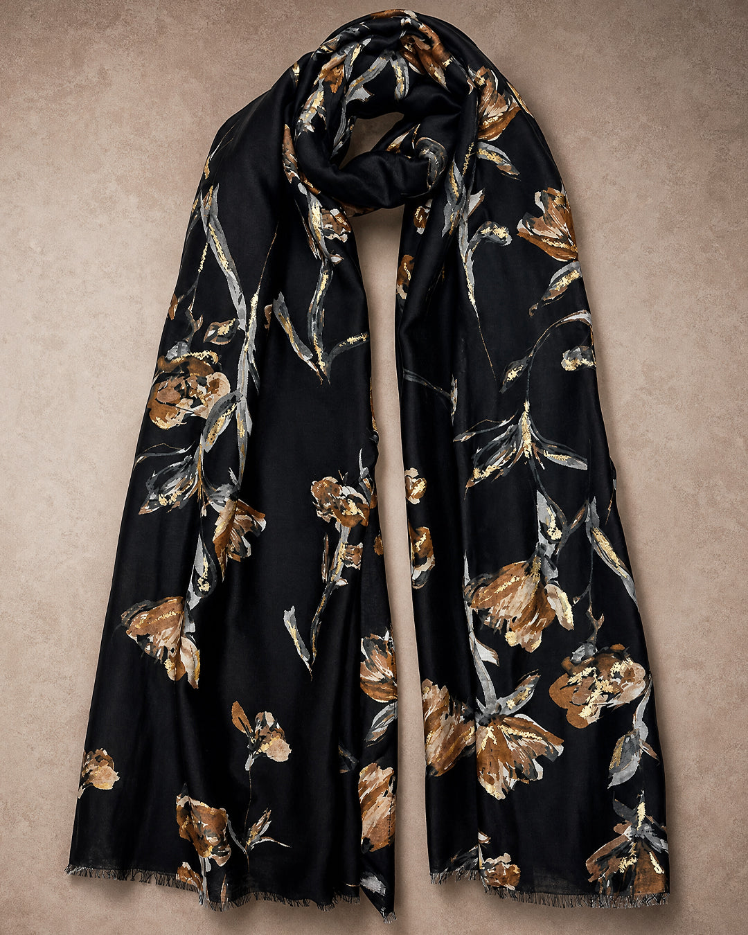 Magnolia Black